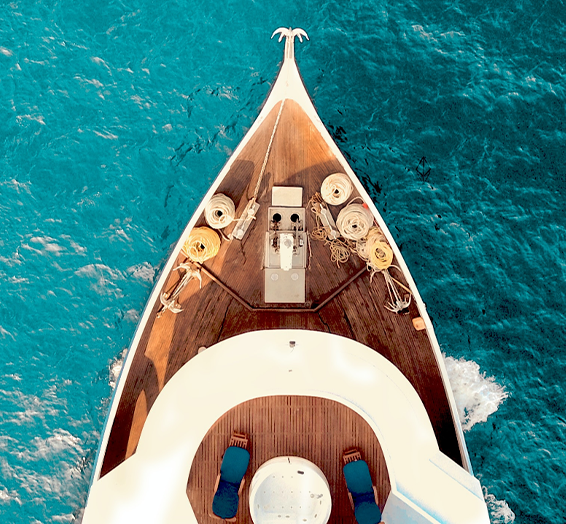 Luxury's Resilience: How Brands Handle Economic Uncertainty